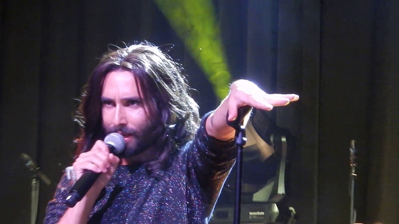Mambo Italiano, - Conchita, Graz #ConchitaLIVE
