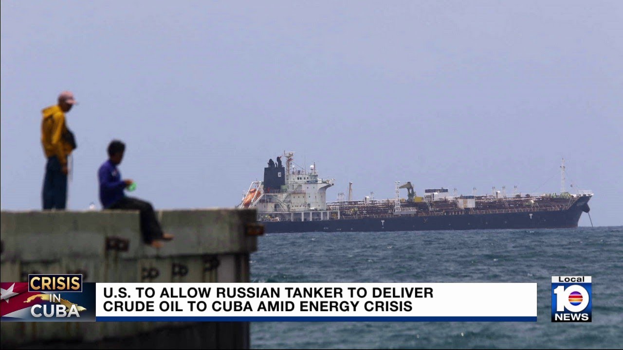 США разрешат российскому танкеру доставлять нефть на Кубу.