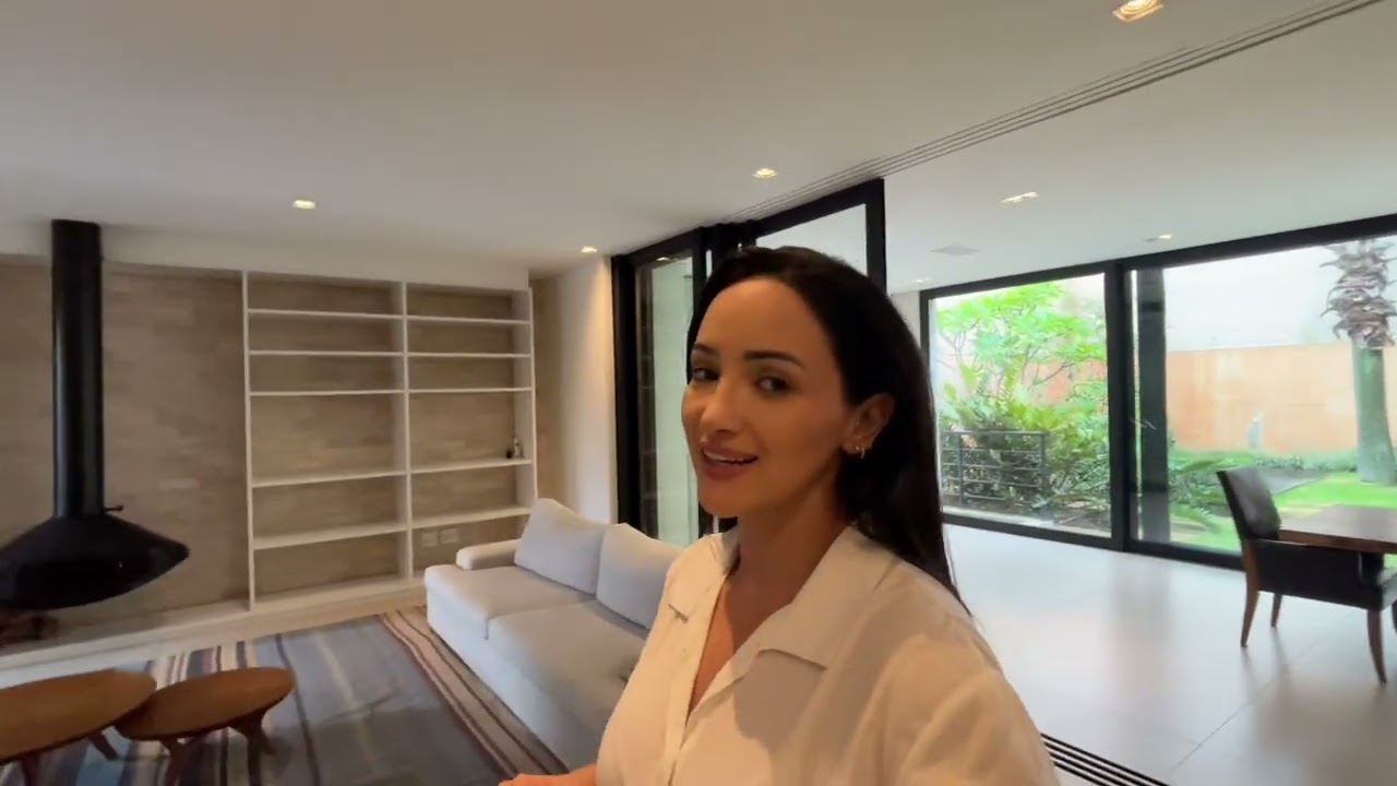 🏠 Casa Mobiliada de Alto Padrão para Locação no Alphaville Residencial 1 – Barueri/SP