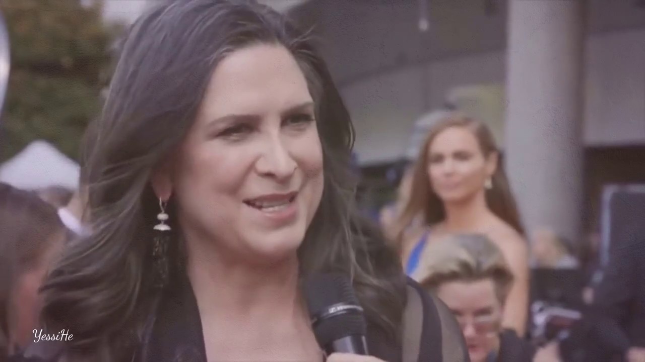 Pamela Rabe - She's got a way
