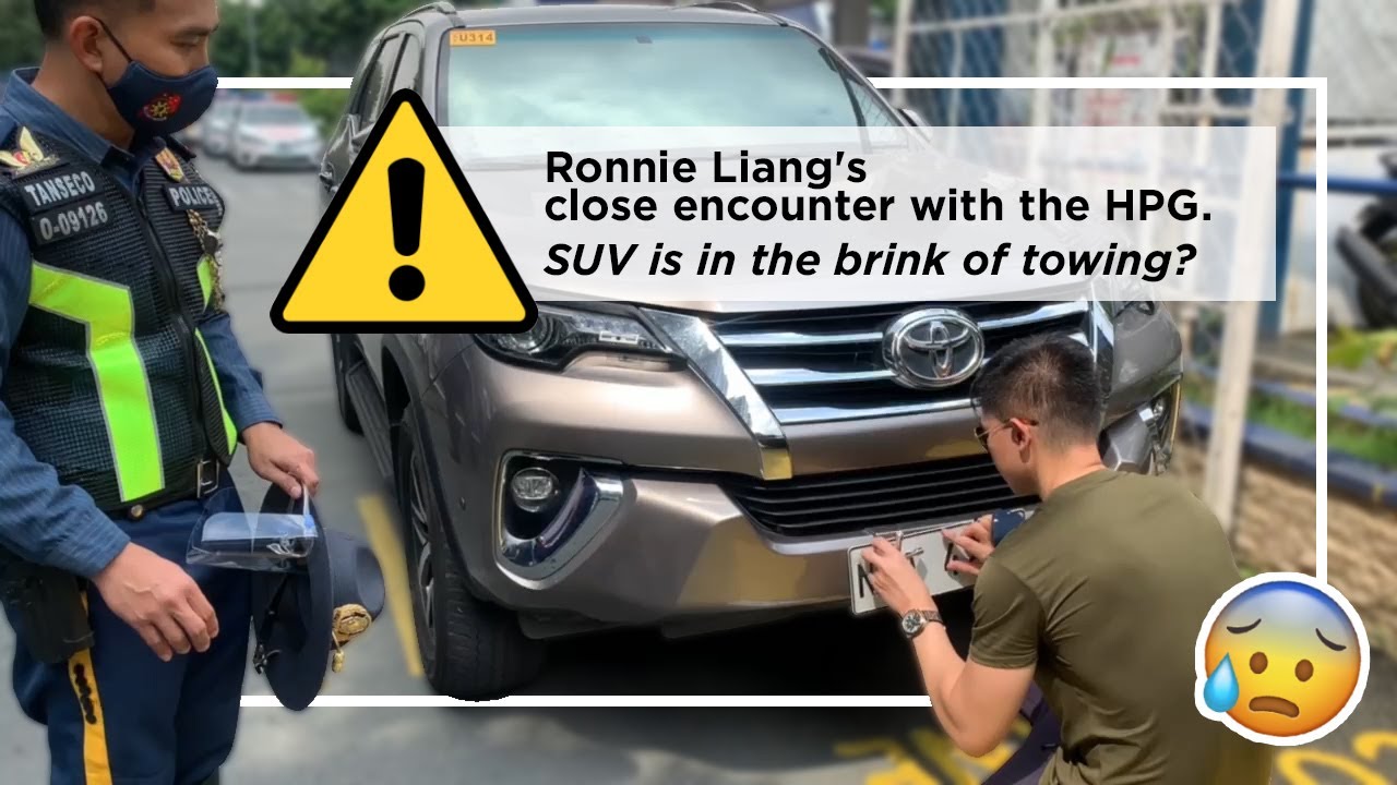 Ronnie Liang's close encounter with the Highway Patrol Group (HPG). SUV is in the brink of towing?