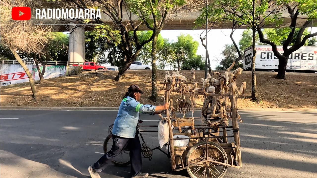 Le compraré 2000 pesos de burritos 