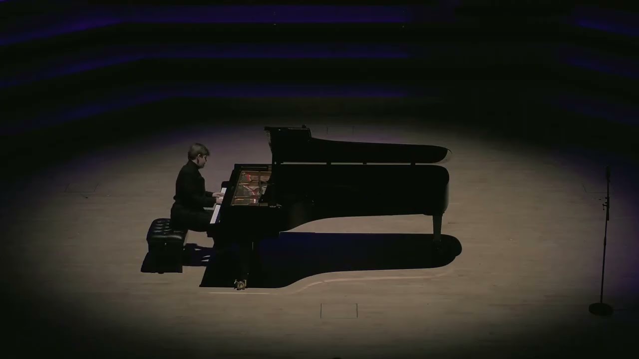 Maurice Ravel – Sonatine | Kamil Kulich