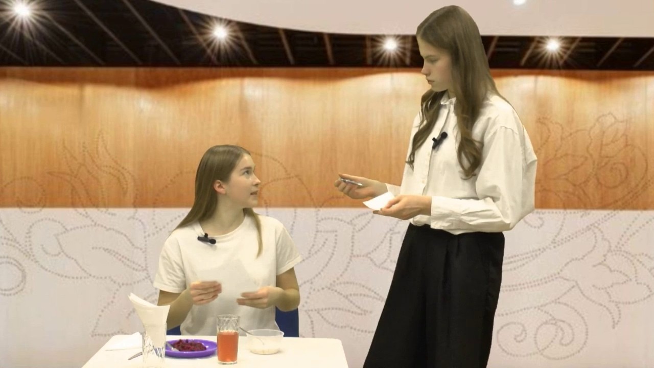 КТО СЧИТАЛ? смешное видео #прикол #анекдот #ресторан #официант #искусственныйинтеллект #смешновидео