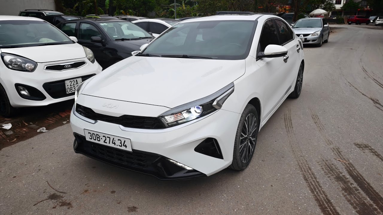 300tr có ngay Kia K3 siêu lướt 2022 . Xe tu nhân chính chủ. Lh ngay 0878725777