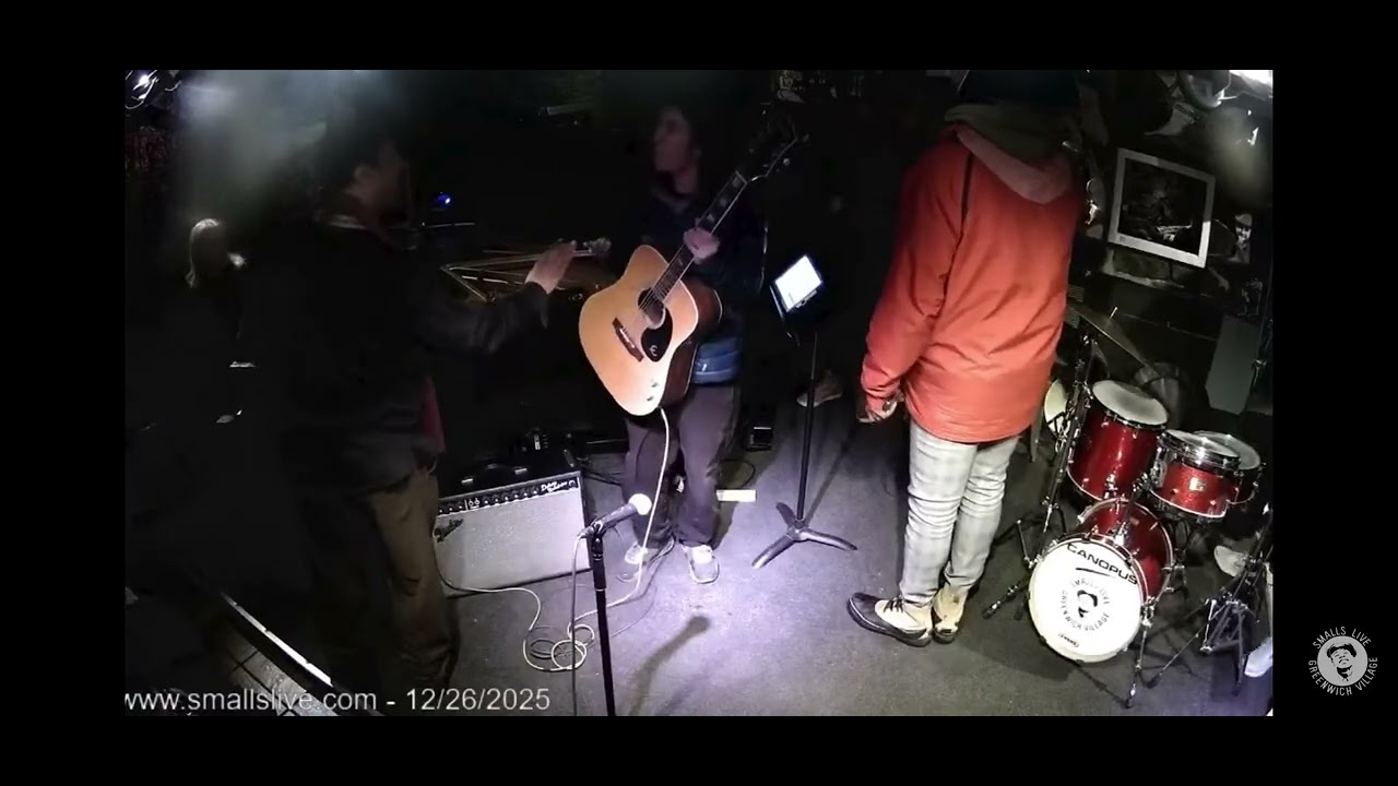 Bro has a meltdown at smalls jazz club