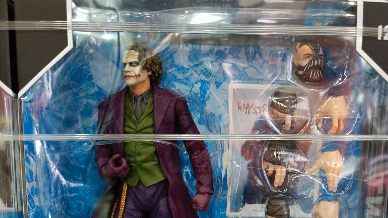 TOY HUNT AT GREENHILLS THE FLASH MOVIE BATMAN