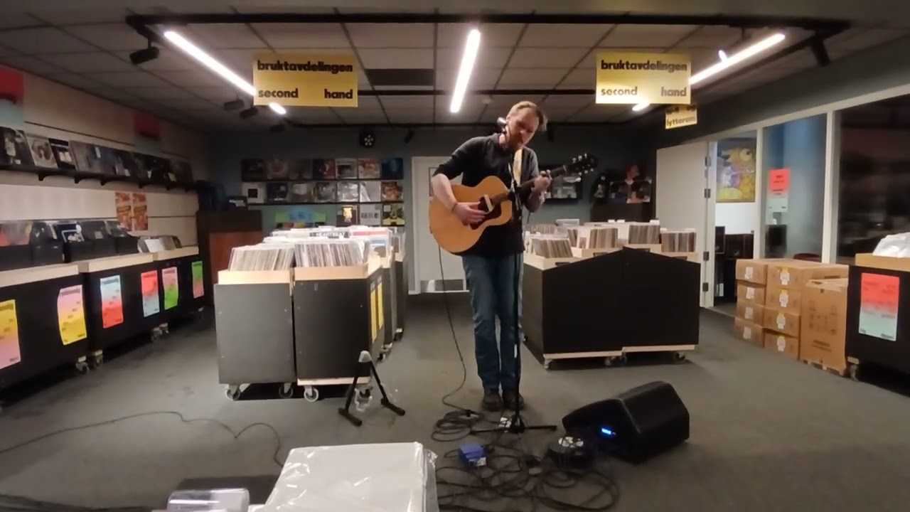 Erlend Ropstad - Noe Enkelt (Live, Big Dipper, Oslo. 24.02.206)
