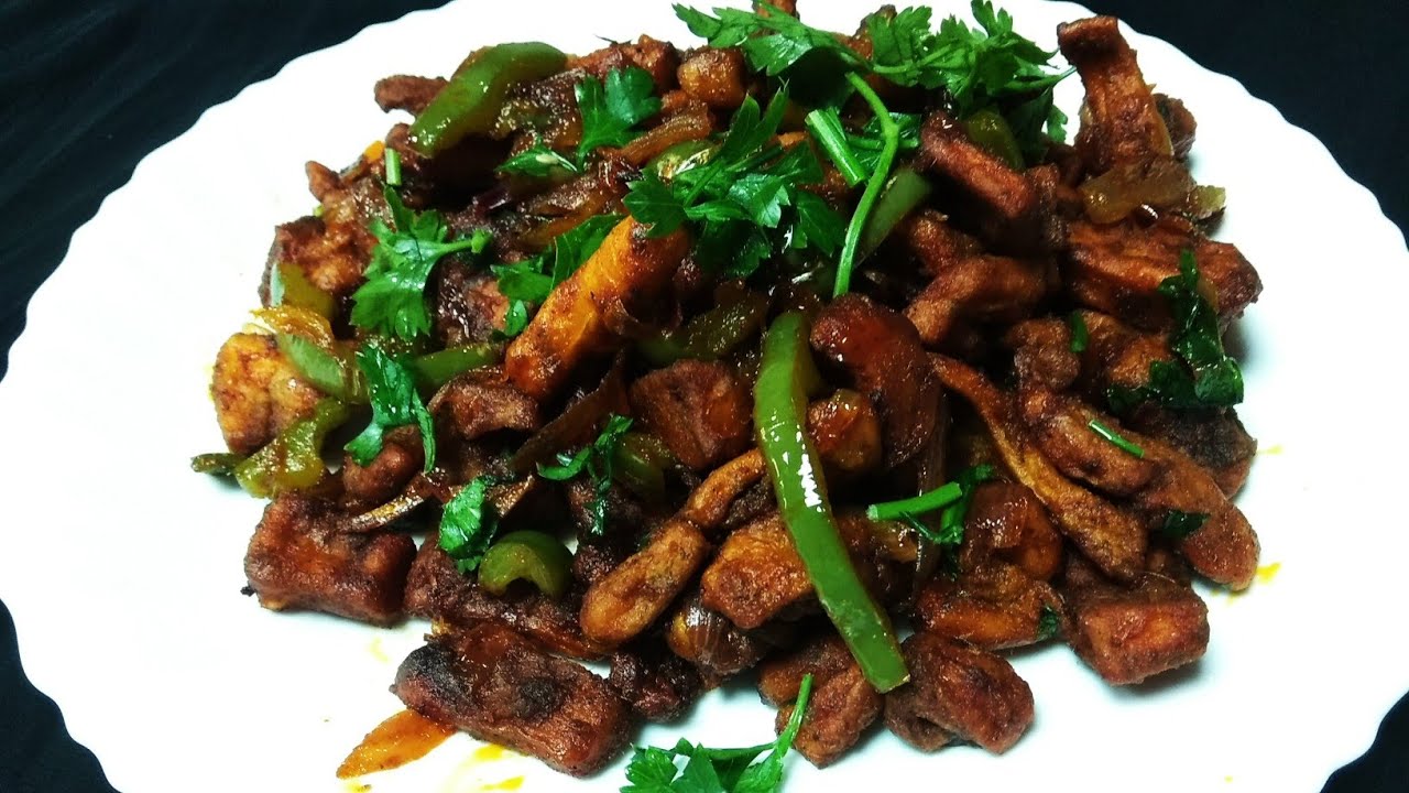 SRILANKAN STYLE DEVILLED CUTTLEFISH || AZRA AND AFRAH IN WONDERLAND || #CUTTLEFISHRECIPE ||