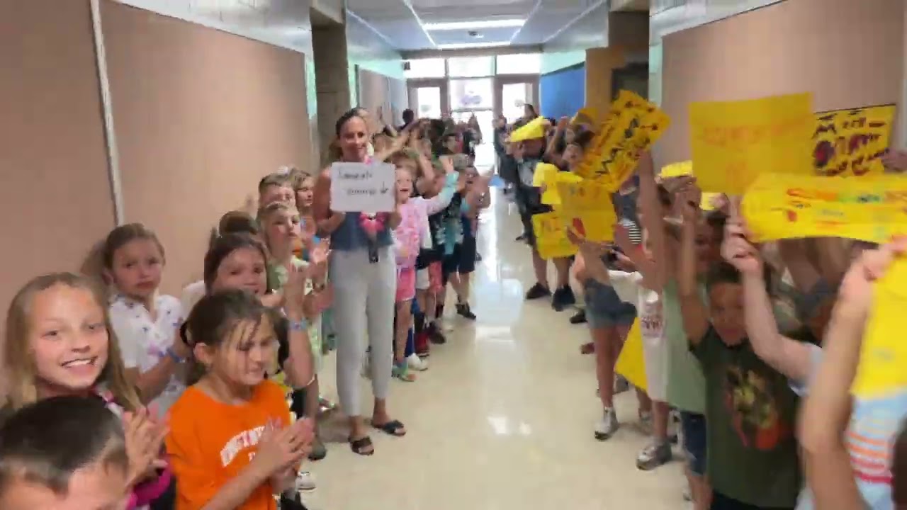 MAHS SENIOR WALK 2023