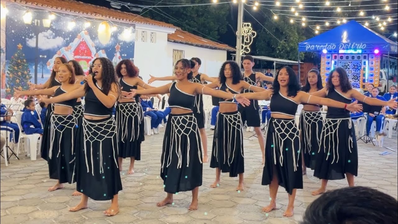 PERFORMANCE PÉROLA NEGRA AO VIVO ( Coletivo Arte Na Cidade )