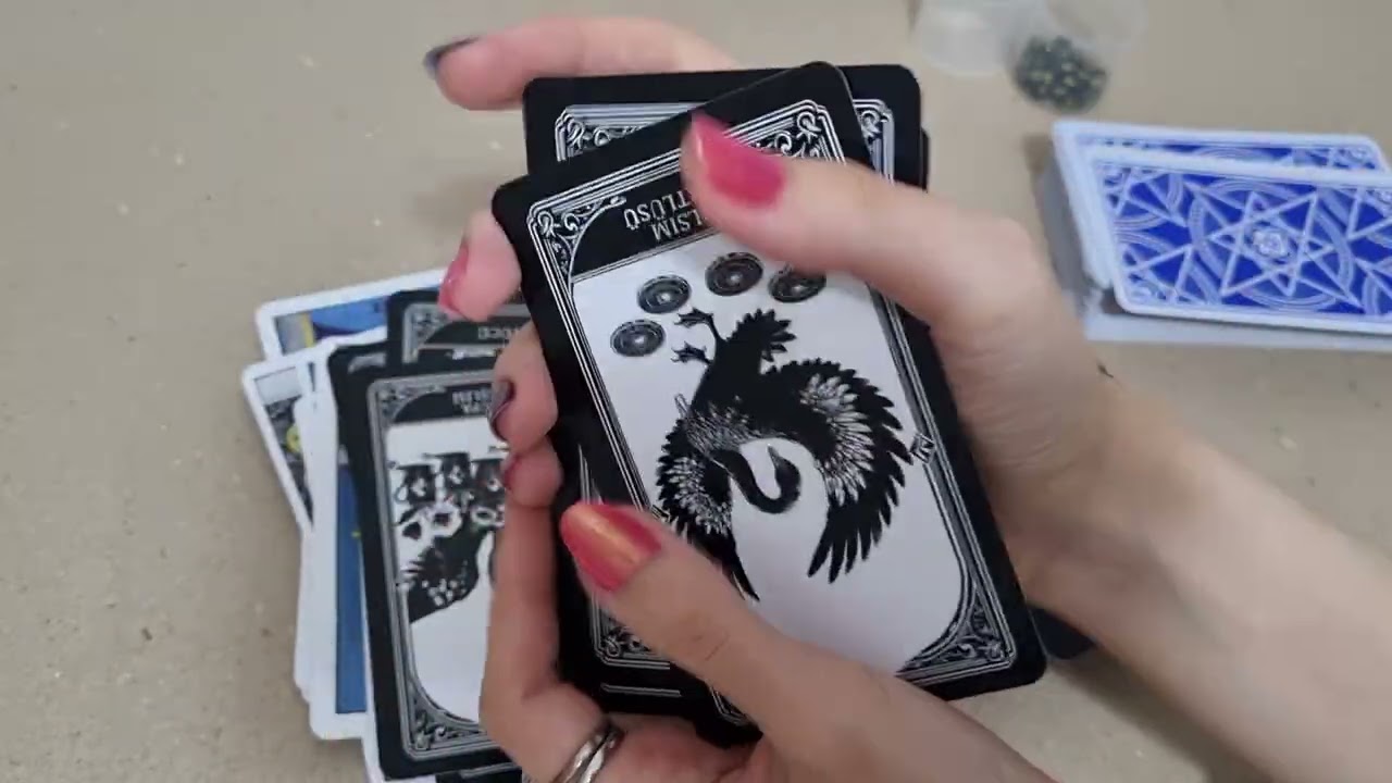 UNIVERSE HAS A MESSAGE FOR YOU! ( Collective Tarot Reading )