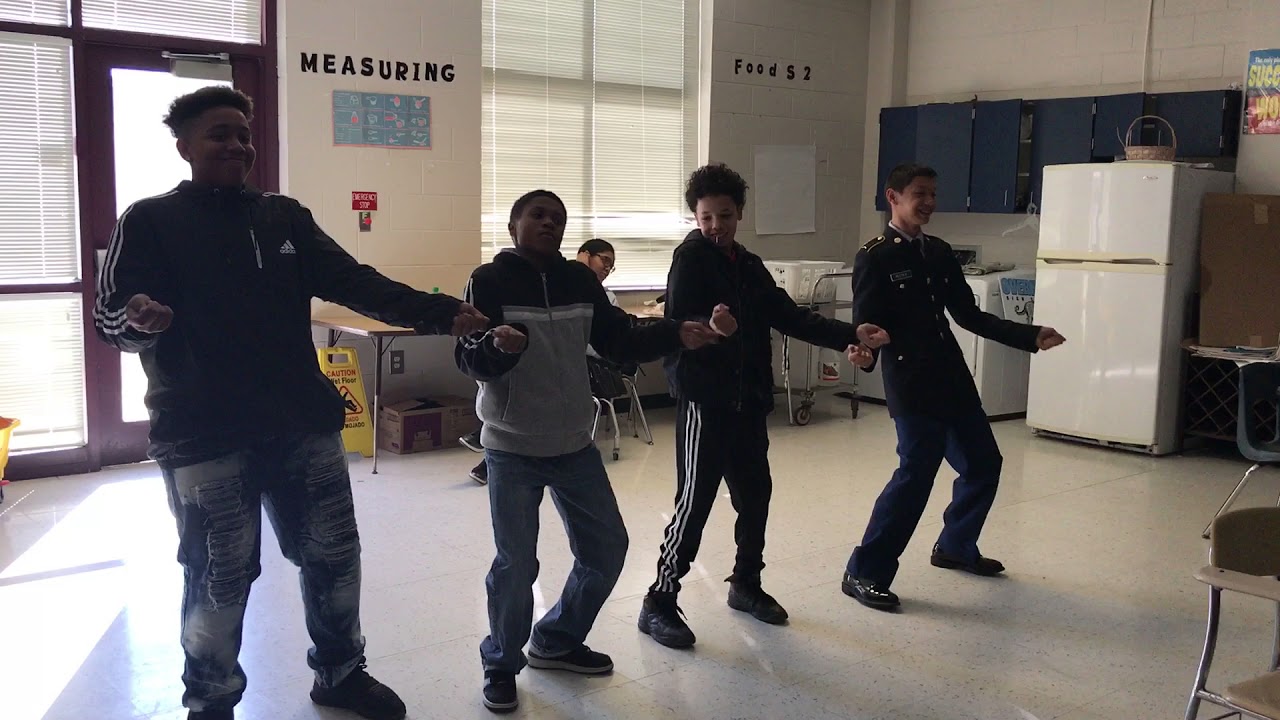 Anime Club Dancing- Baka to Test