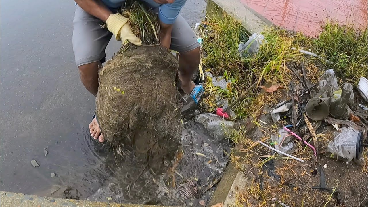 Useful of Cleaning Grass Garbage Full Clogged Culvert Drain Under Rain Flooding