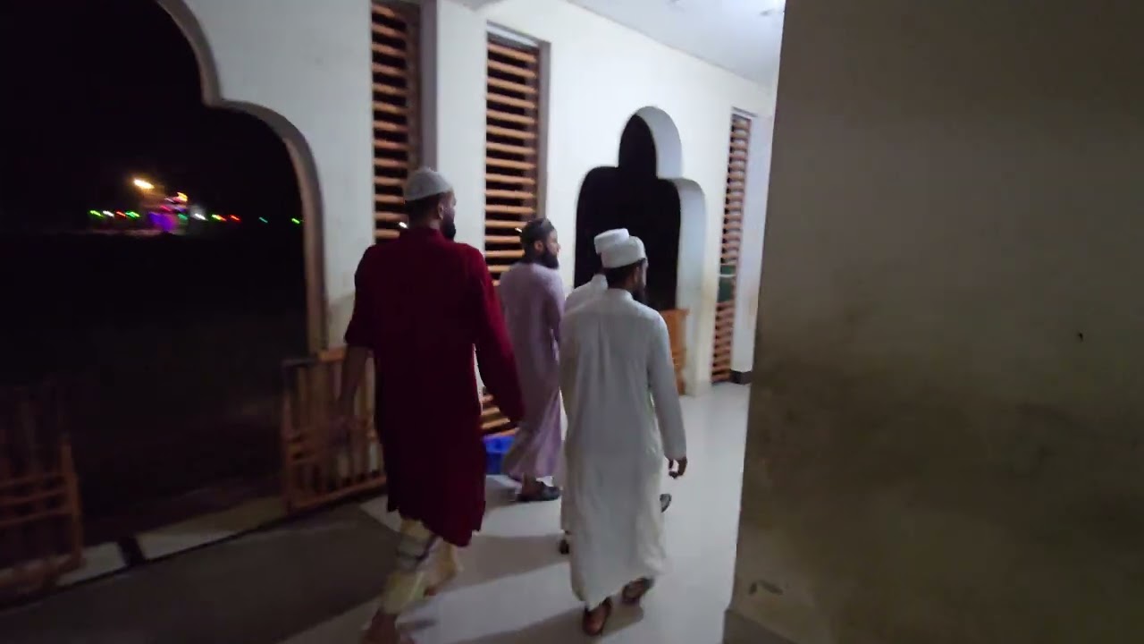 সুনামগঞ্জ আবুবকর মাদ্রাসা পরিদর্শন করেছেন মাওলানা আব্দুল গফফার। 