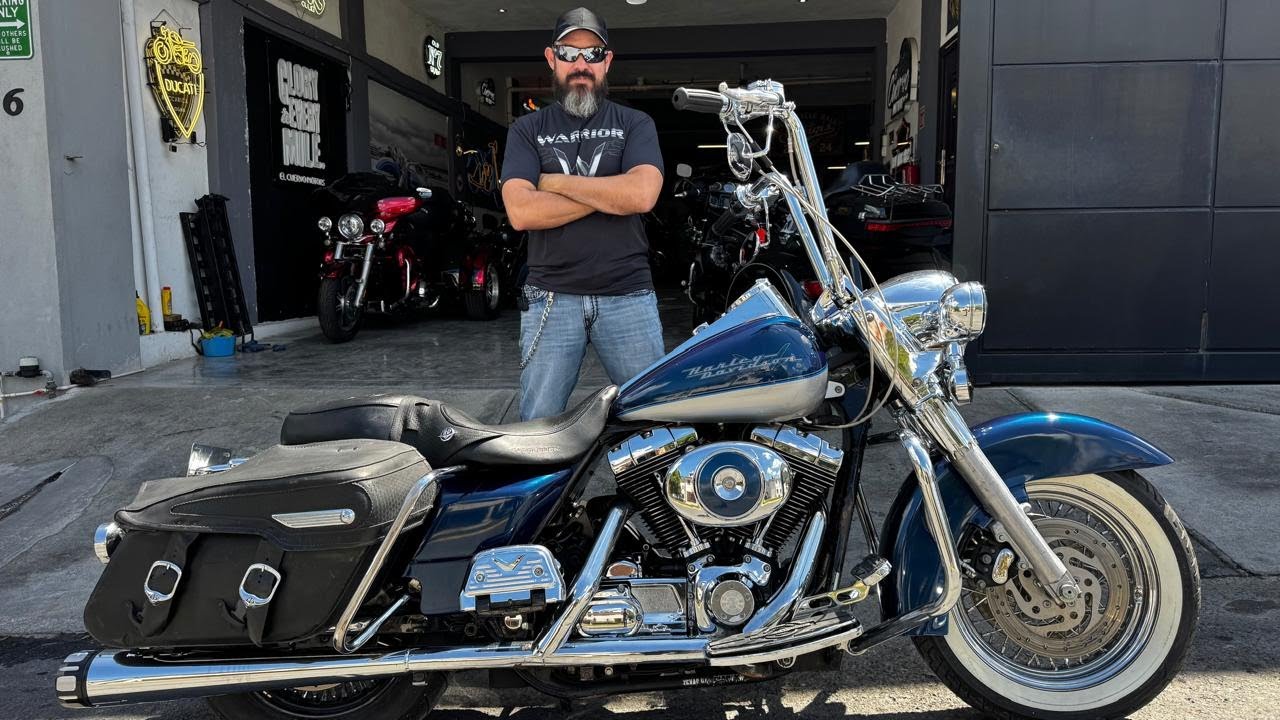 Motocicleta HARLEY DAVIDSON ROAD KING Estilo CHICANO 2000 ¡En Venta!