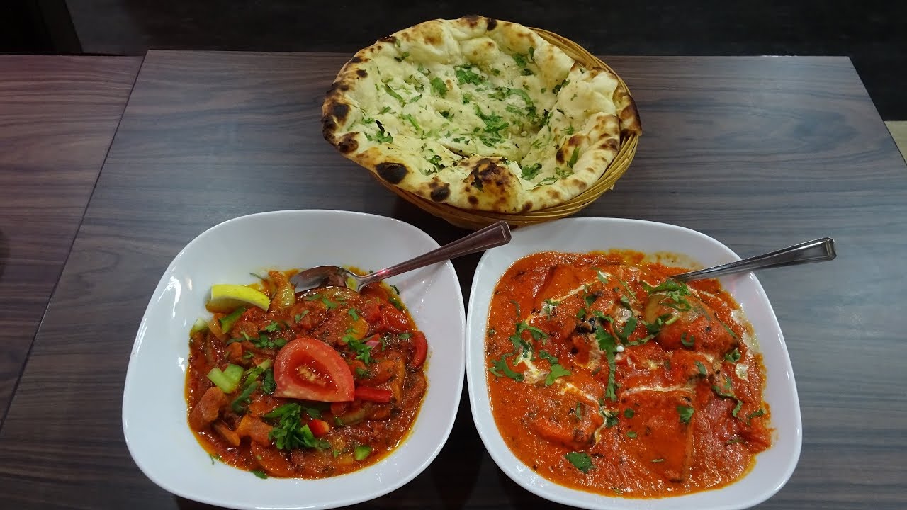 Indian Restaurant Recipes: Mushroom Curry, Paneer Shashlik Tikka Masala at Gani's Tawa, Leicester.