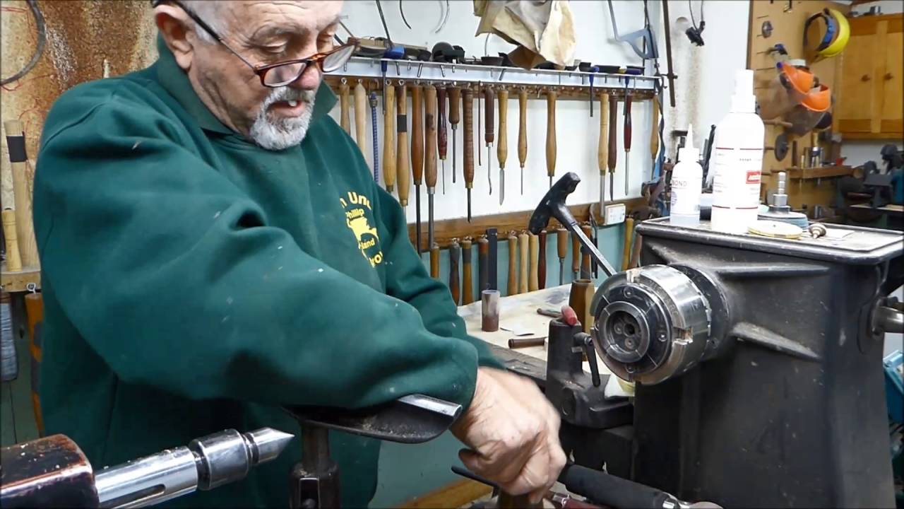 Guilio Marcolongo using the Vermec Multi Centre Chuck- Off Centre Lid on Pepper Grinder