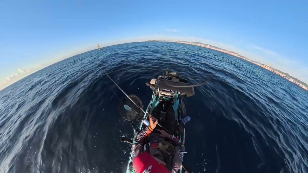 poco de palometas  y llampugas kayak hobie lynx#pesca #kayak #fishingInsta360POVChallenge @insta360!