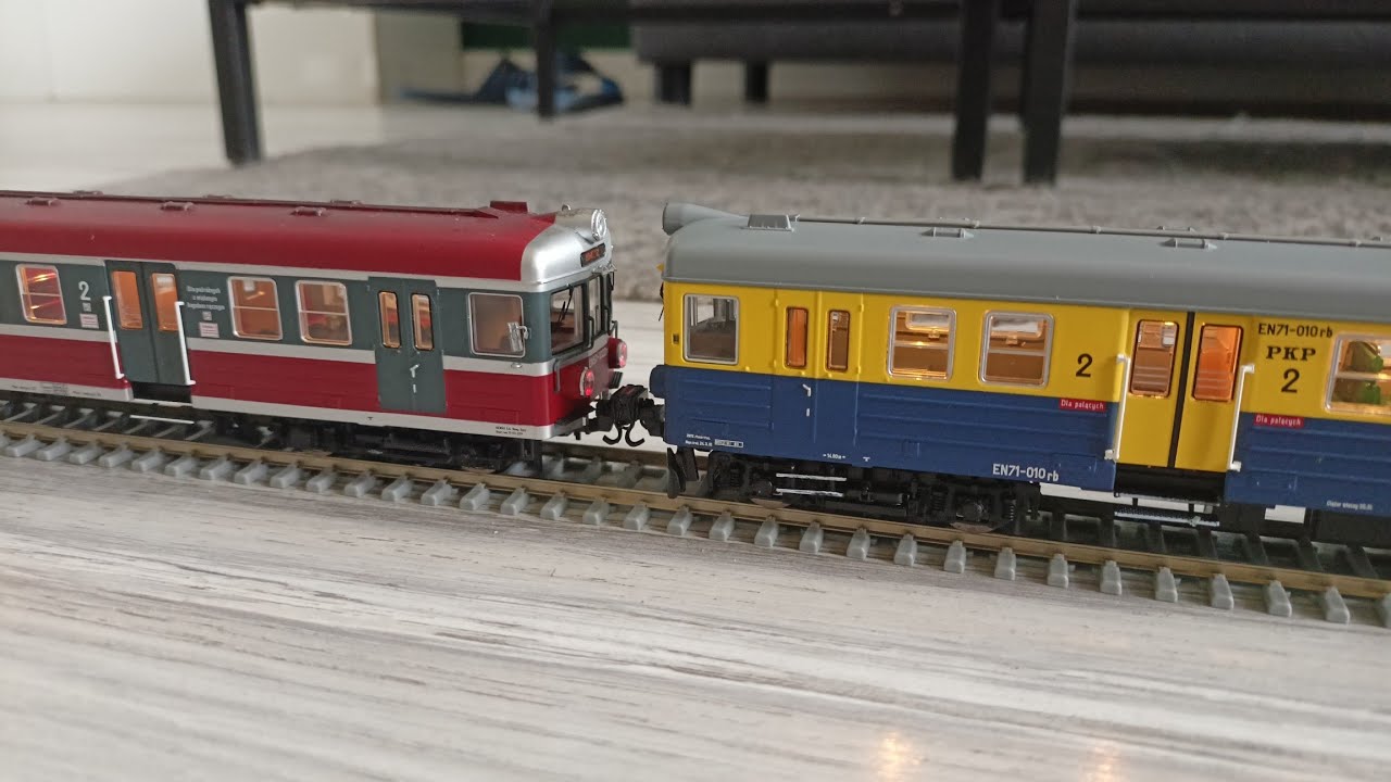 EN71 Robo+ EN57 PIKO sound PKP H0
