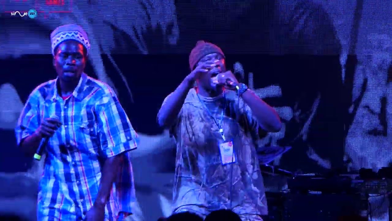 FUK N KUK live performance du groupe mythique AU KAKAR EN JEUX