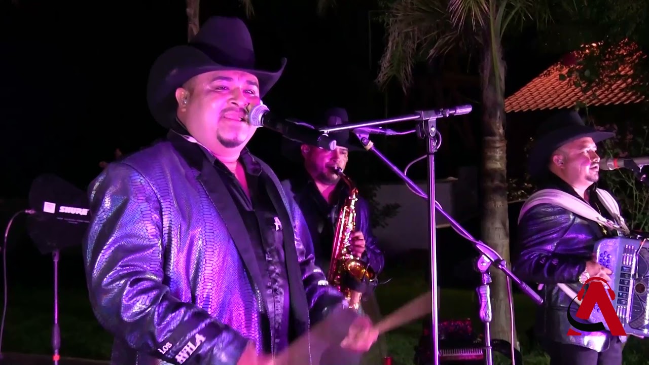 LOS AVILA   TONTO MI CORAZON  (EN VIVO PROGRAMA 15 DE SEP. RADIO ACTITUD SAN FELIPE)