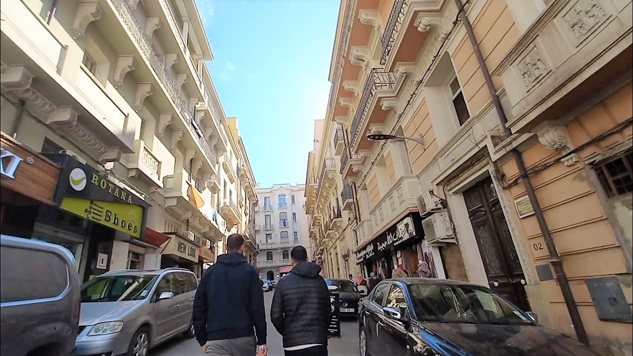 تابعو جولة رائعة في وسط مدينة مستغانم