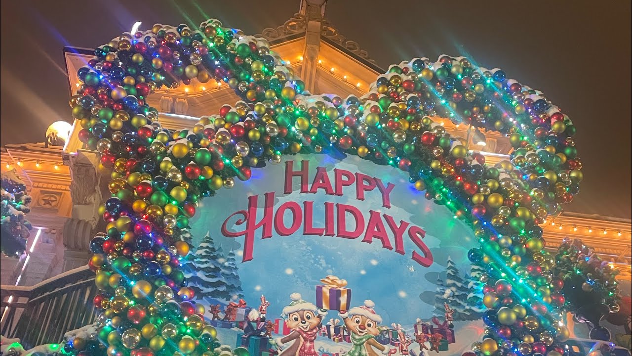 Mickeys Weihnachtsparade #christmas #disneyland #disneylandparis #parade #mickeymouse #tinkerbell 