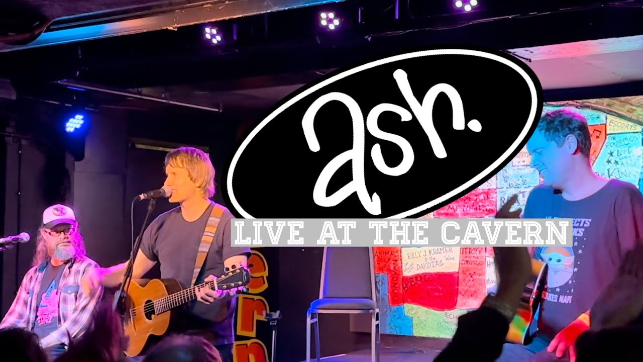 Girl From Mars - Ash Live At The Cavern 17/9/23 - Acoustic Set - Race The Night Abum Tour