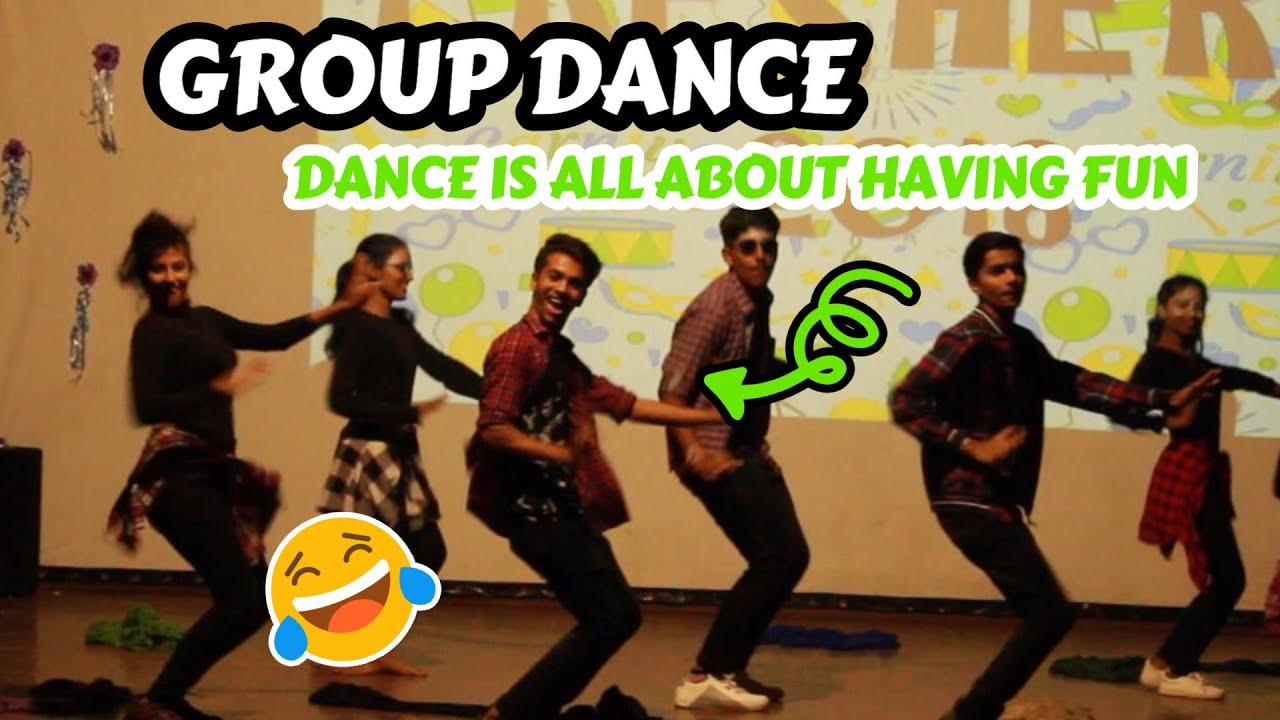 GROUP DANCE | College Performance  | Bollywood Mashup 💃🎉