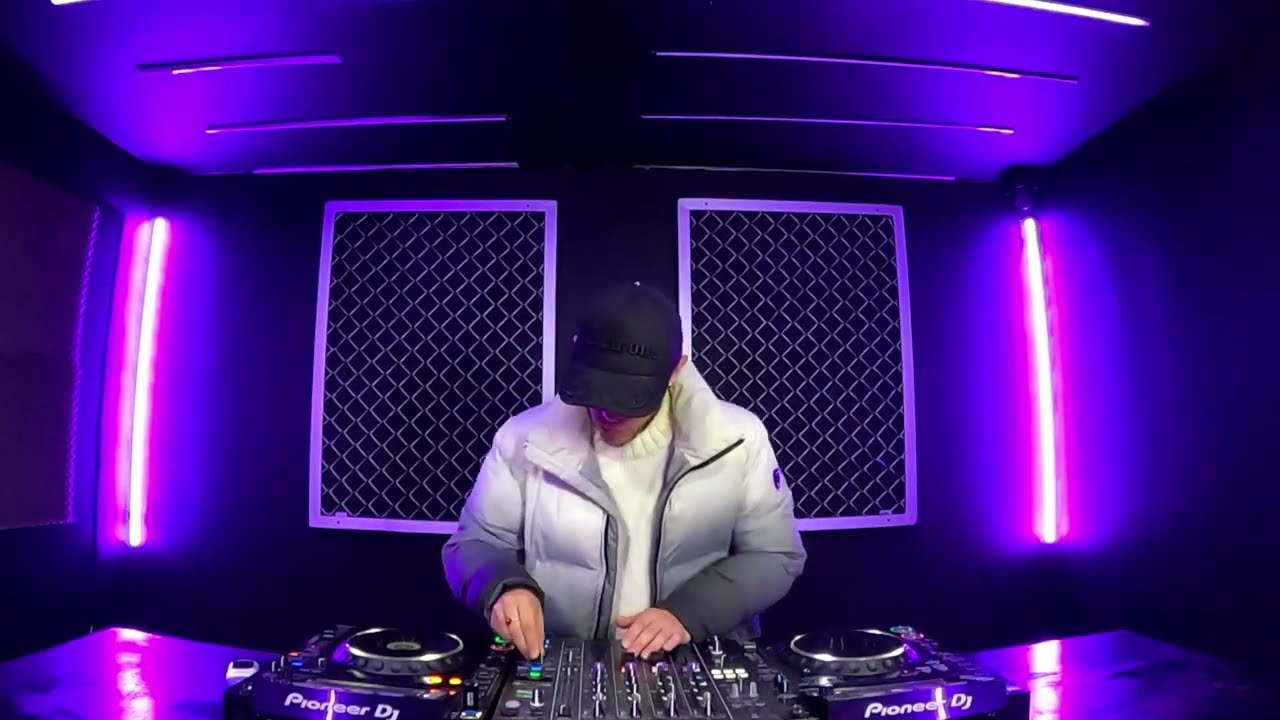 Fressexy - Live Set Ross Records.