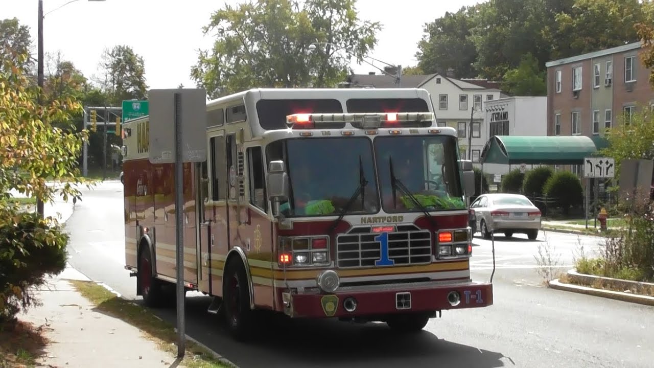 [FULL HOUSE RESPONSE] Hartford Fire Engines 11, 8, Tac 1, Ladders 5, 3 Responding to a Box Alarm
