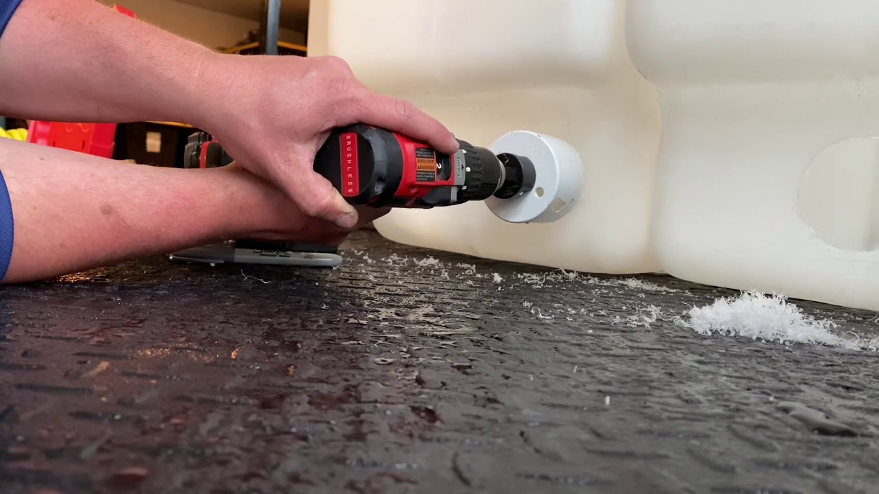 How to install a bulkhead fitting on a pressure washing water tank