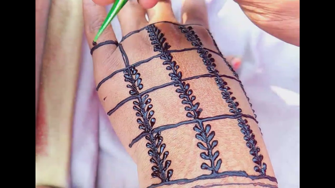 Easy unique stylish Mehandi design 