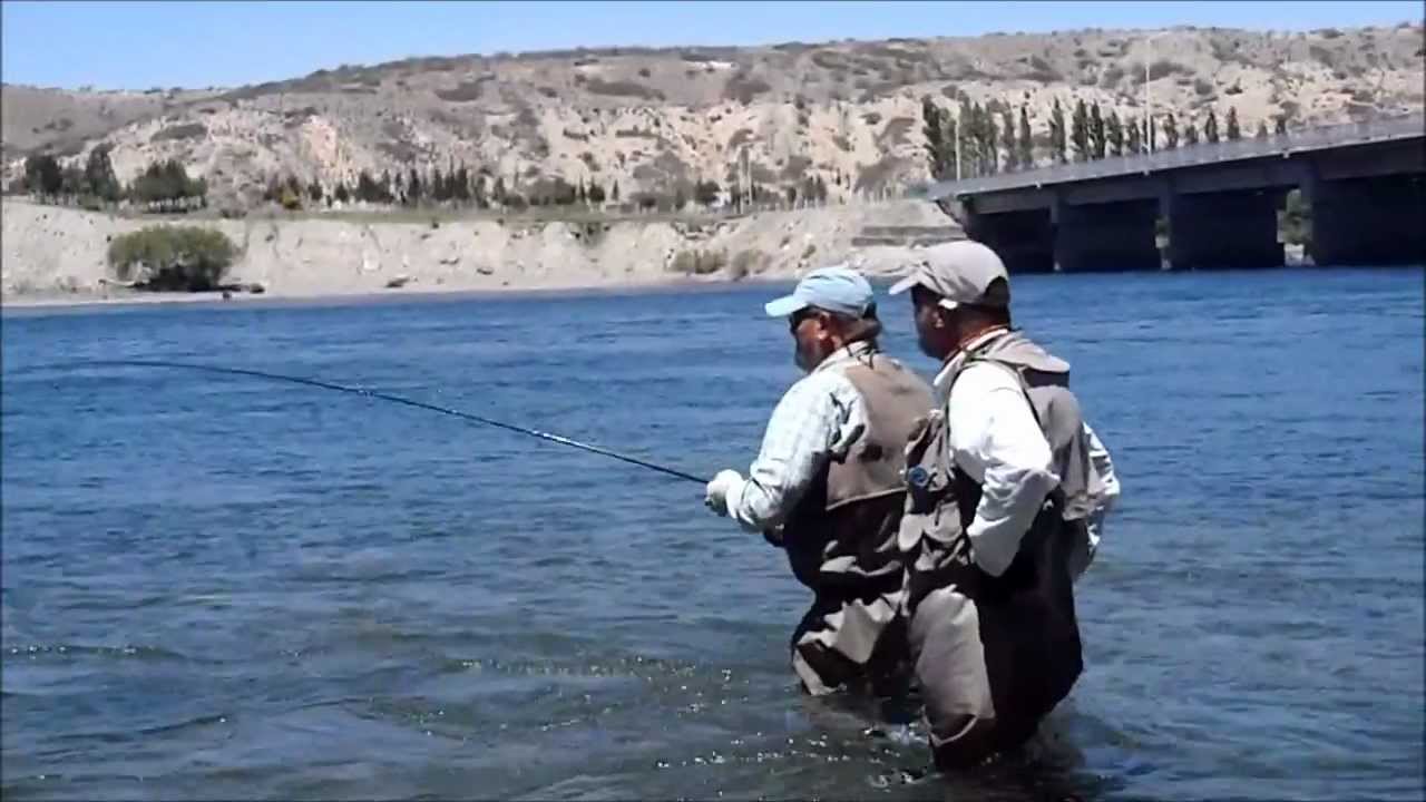 Fly Fishing, PATAGONIA, Limay Medio River, Pichi Picun