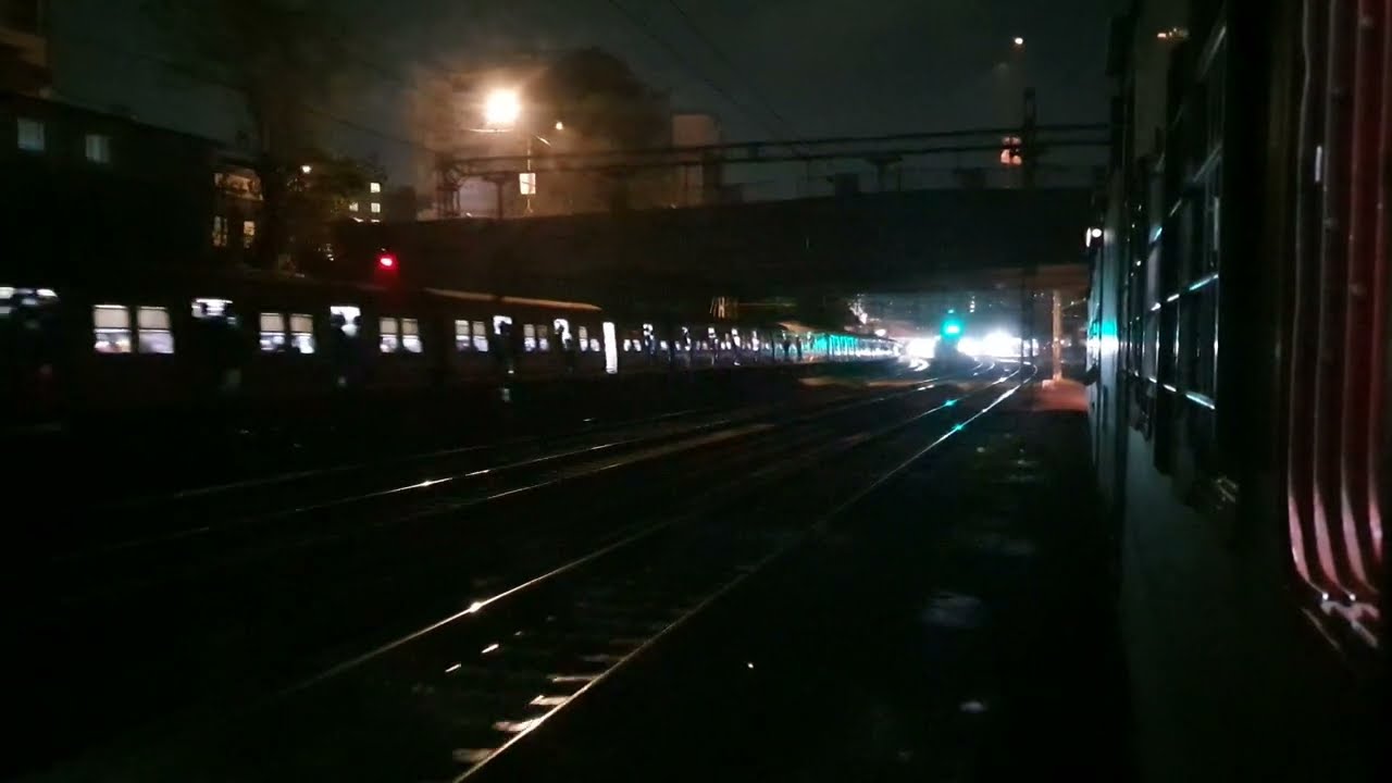 Ltt to thane uncut night train journey || LHB track sound || 22865 Ltt-puri sf exp