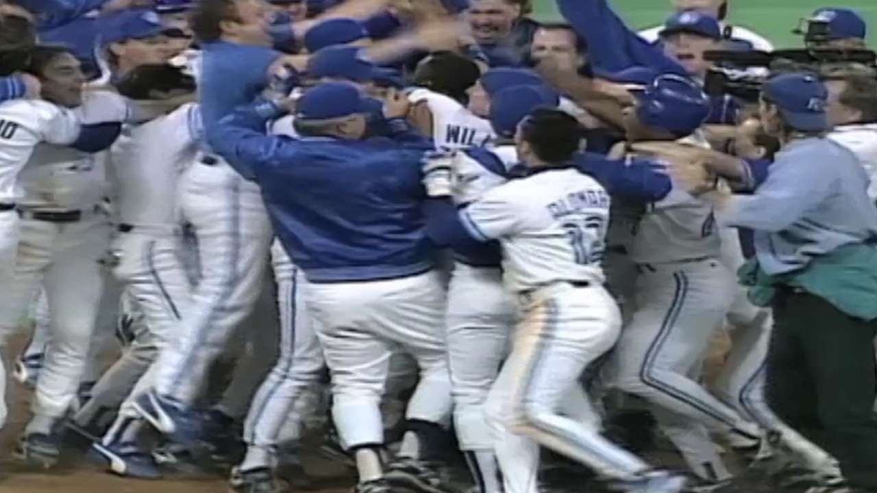 WS1993 Gm6: Scully calls Carter's historic homer