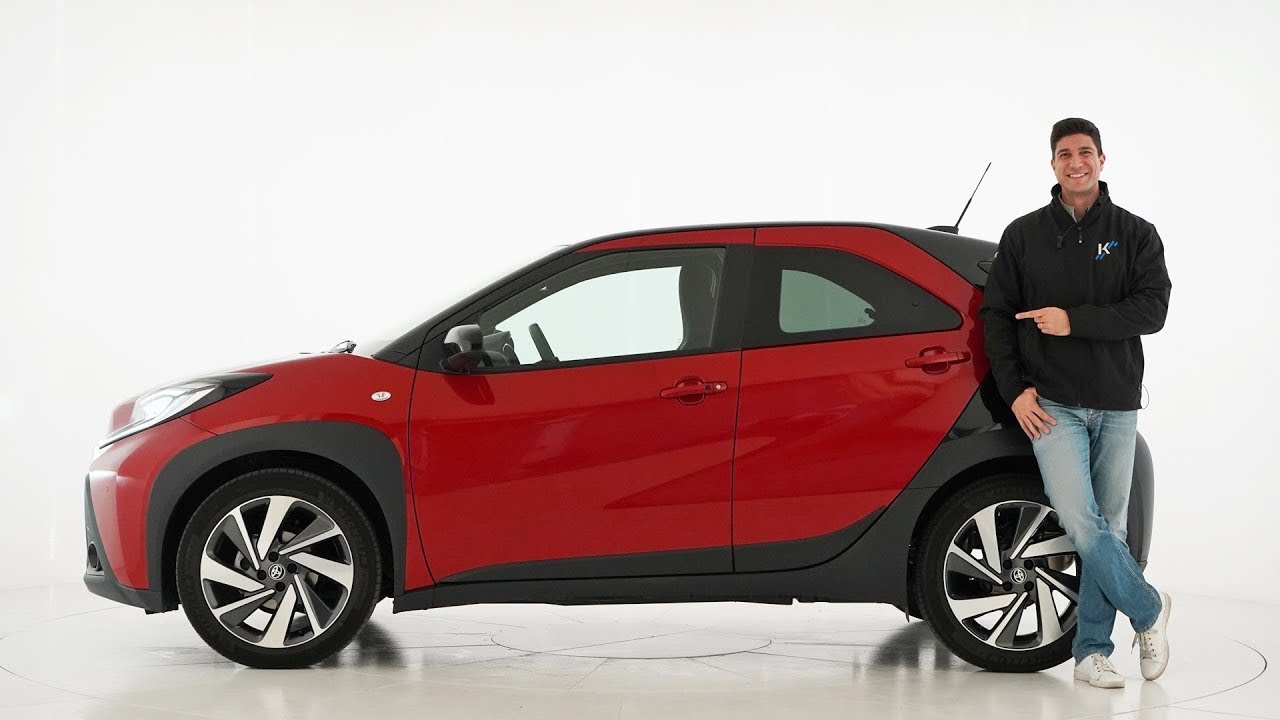 Toyota AYGO X 2023 test drive: agilità e consumi al TOP!