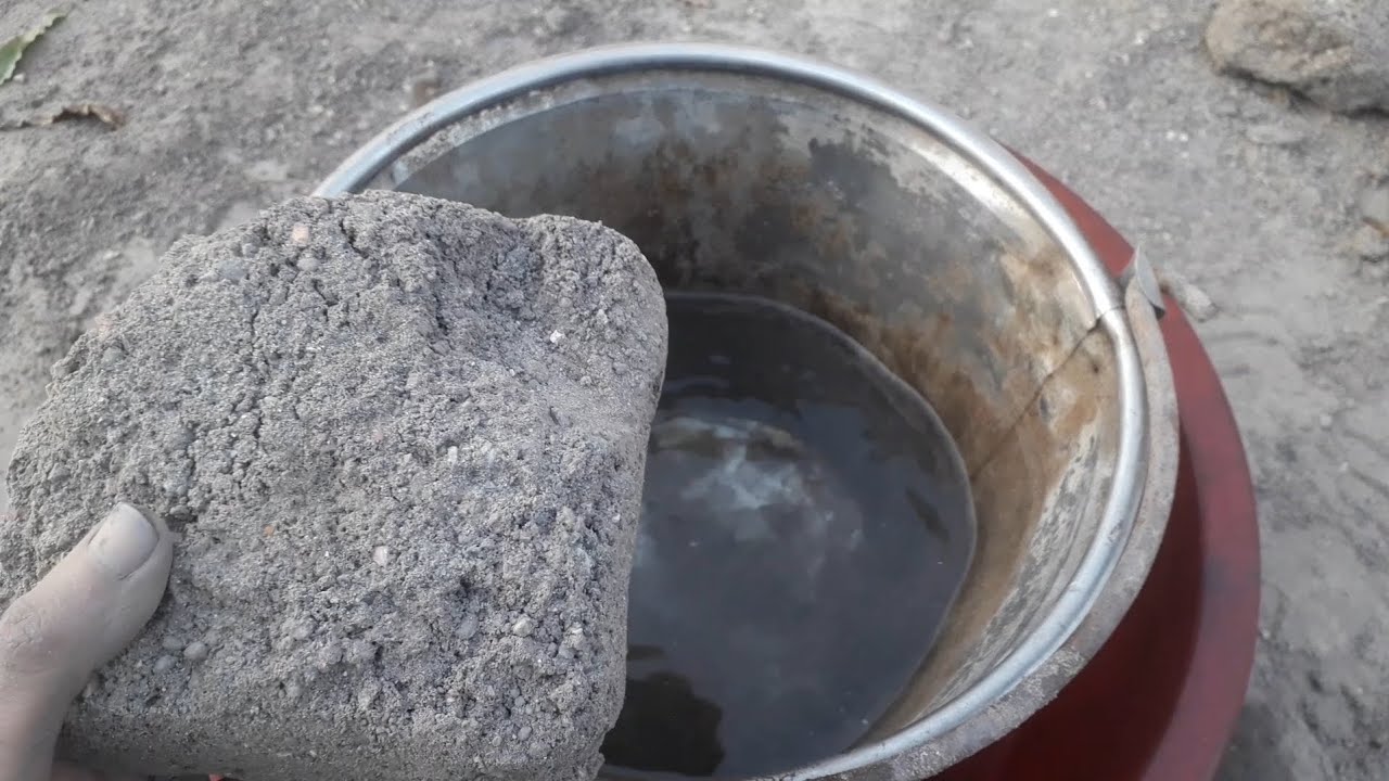 New video❤️ Crunchy brown dirt bars crumbling in steel bucket+dry ASMR crumbling video 💦📸😴