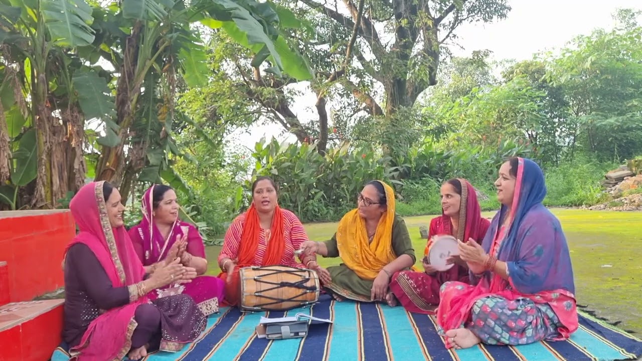 सावन स्पैशल🌹शिव गौरां जी का भजन 🌹ऊँचे ऊँचे भोले दे पहाड़ सानु बडे प्यारे लगदे  Bhajan Kirtan 🙏🏻