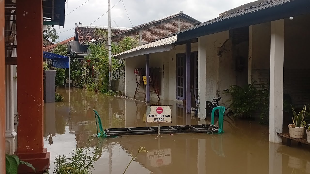 🔴LIVE BANJIR-BANJIRAN & JALAN JALAN KE CFD KENDAL