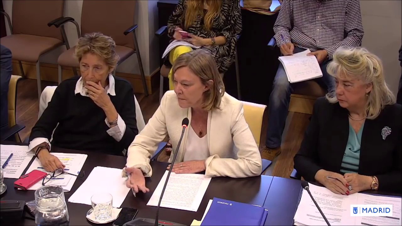 Ana Román critica la adjudicación a dedo y sin control de subvenciones