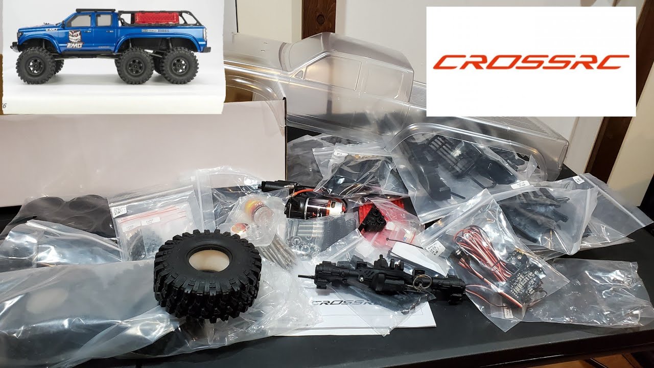 Unboxing the Cross RC AT-6 EMO 6X6 KIT