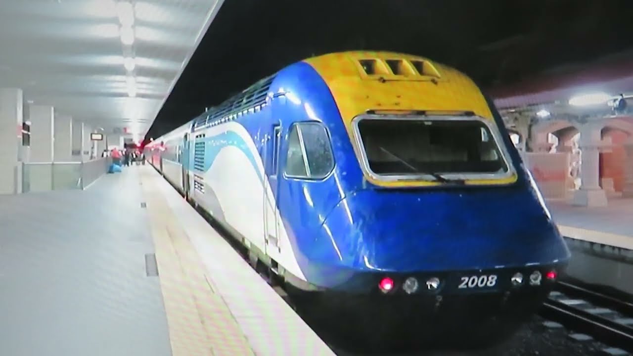 Travel from Sydney to Brisbane, for less than TEN DOLLARS! John Coyle Video.