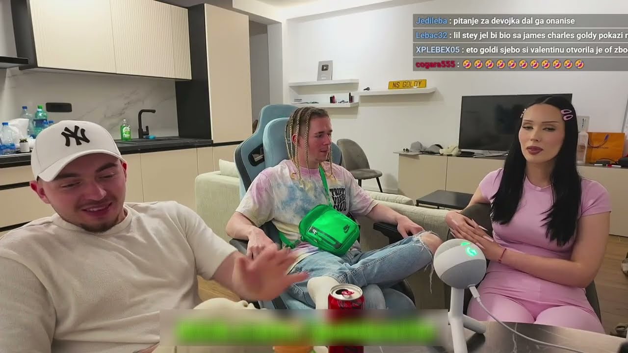 GOLDENITO UGOSTIO LIL STEY-A I DEVOJKU *Dejt*