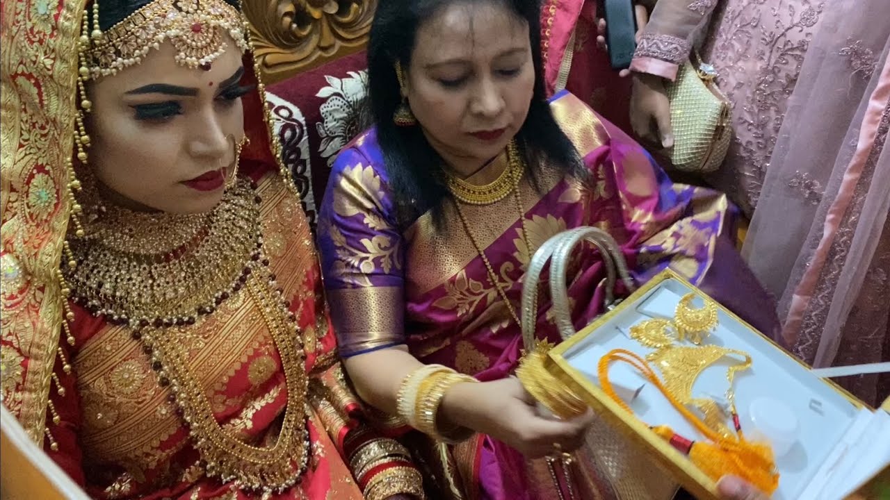 লন্ডনে কি আমরা বিয়ে ছাড়া এতোদিন ছিলাম..?আমরা যে কবে সুস্থ মানুষ হবো..!আল্লাহ সবাইকে ভালো রাখুক