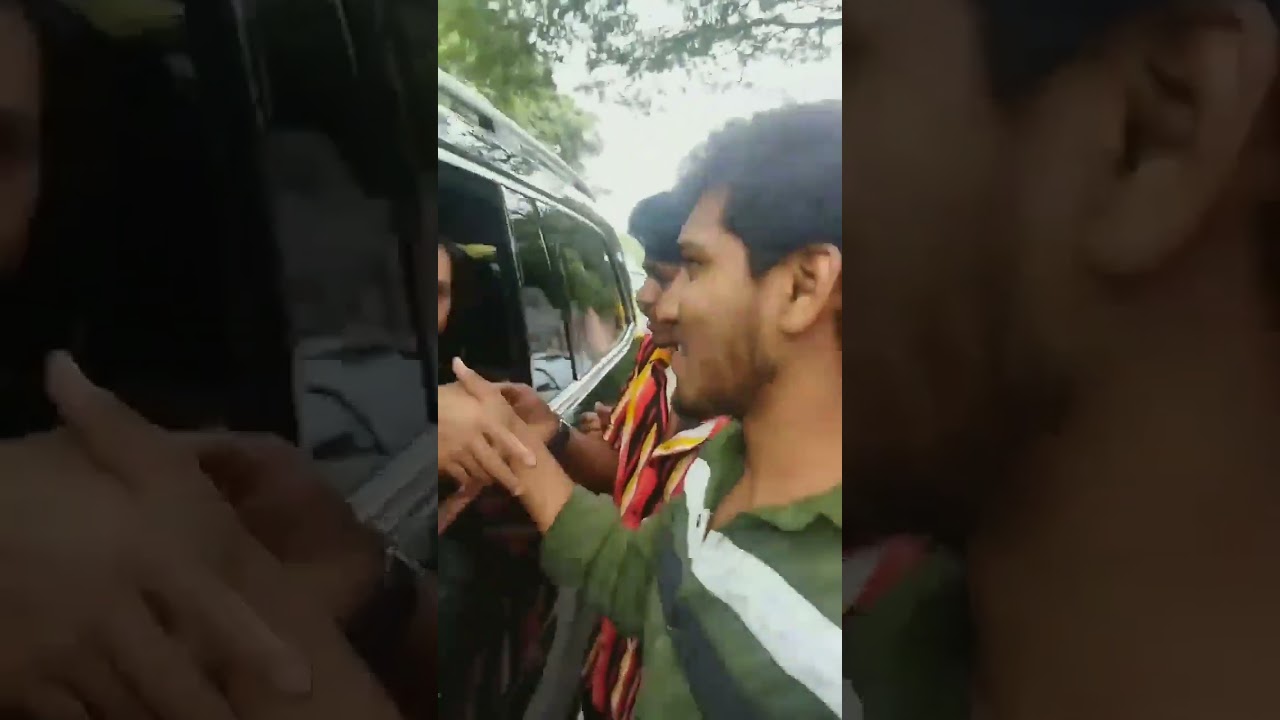 Yash fans craze at Public Road #yash #rockingstaryash #shorts