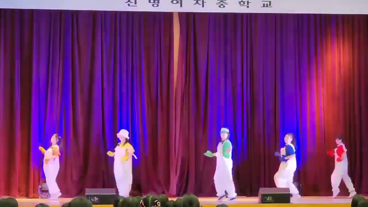 올 겨울 그녀들이 돌아온다! 에쵸티의 캔디-☆ (신명여중 2학년 장기자랑 최우수상)