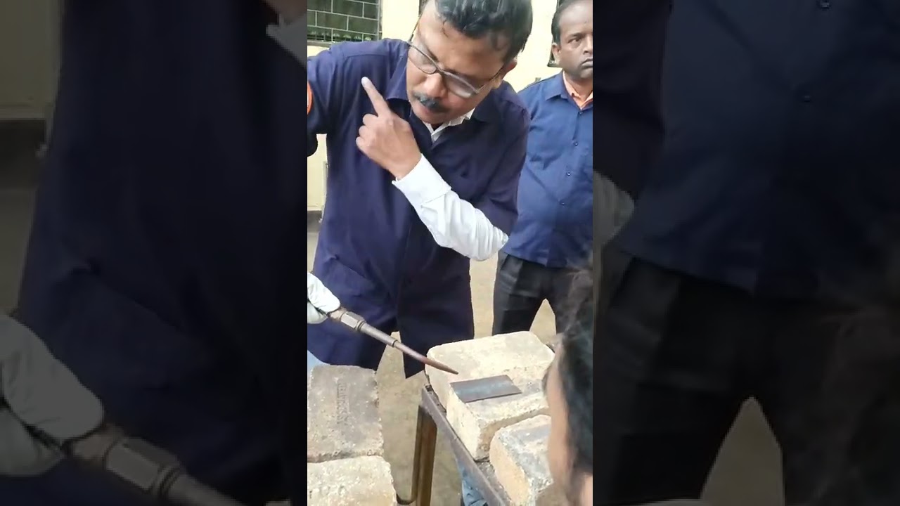 OXY ACYTILINE WELDING  DEMONSTRATION  IN NSTI HOWRAH DASNAGAR BY:-S. RANA SIR