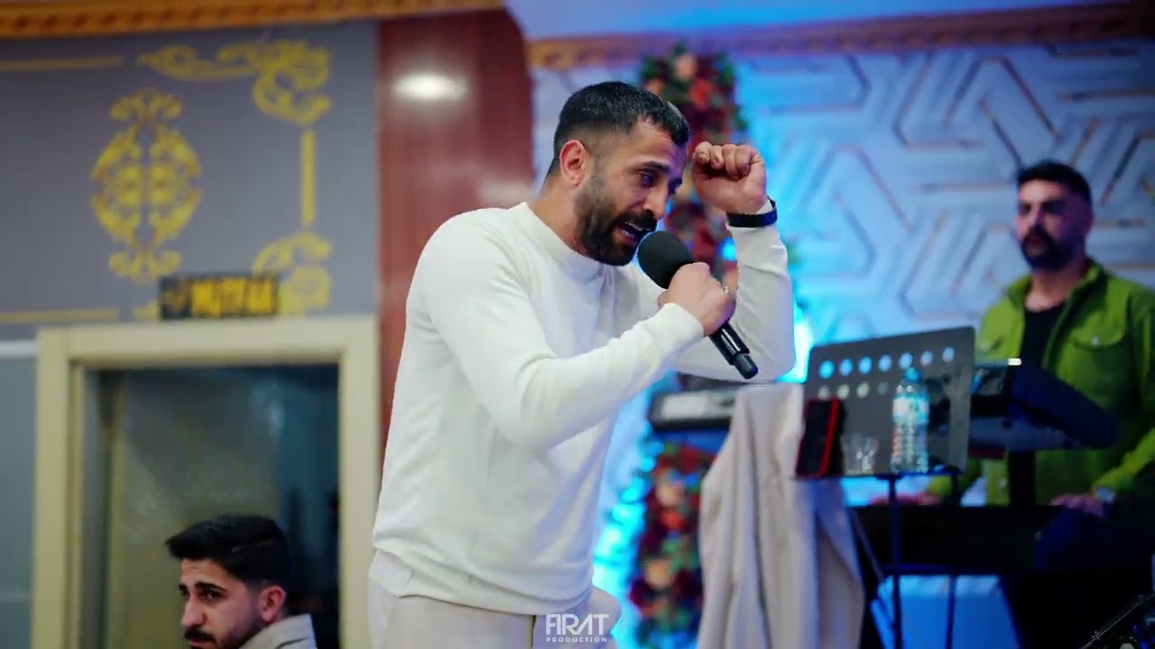 Barış Akkuş - Halay Potpori (Canlı Performans)